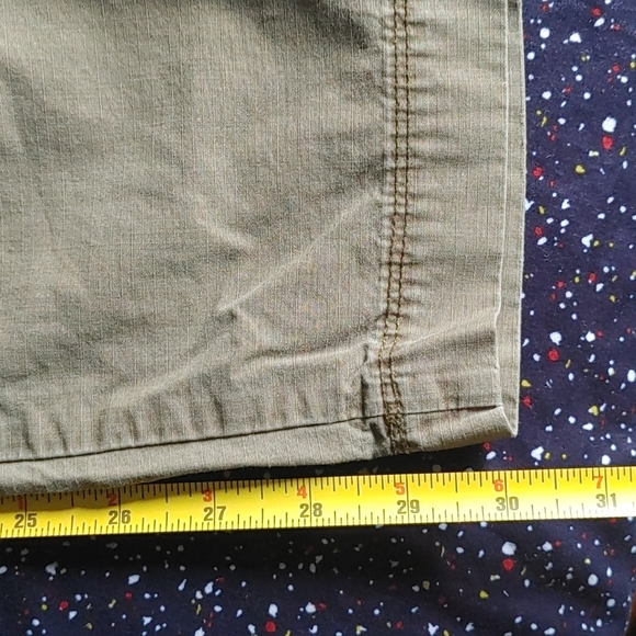 Gap Olive jogger pants - Picture 6 of 6